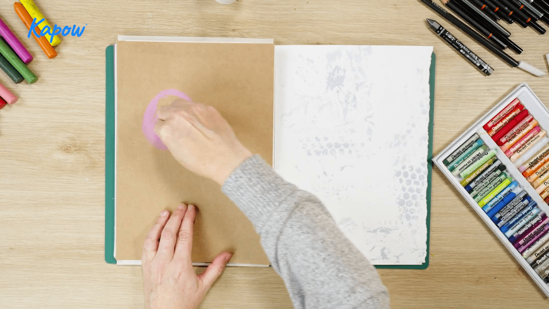 Teacher skills video: Drawing materials