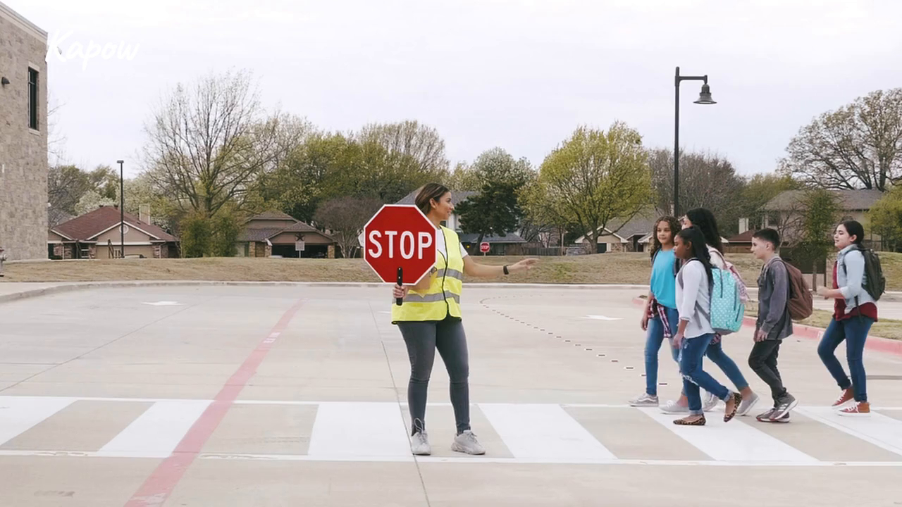 Teacher video: Commands and algorithms